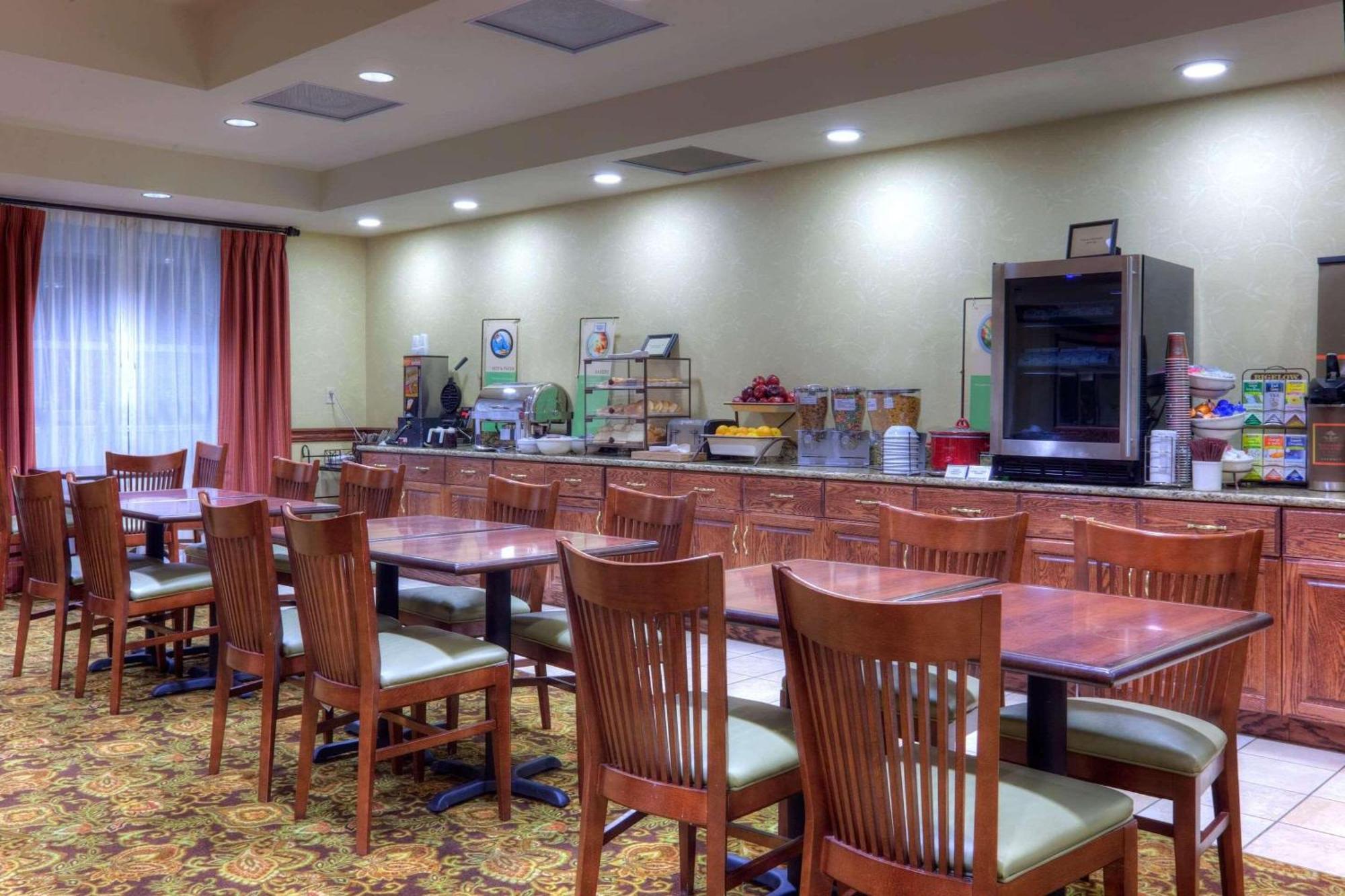 Country Inn & Suites By Radisson, Fredericksburg, Va Exterior photo